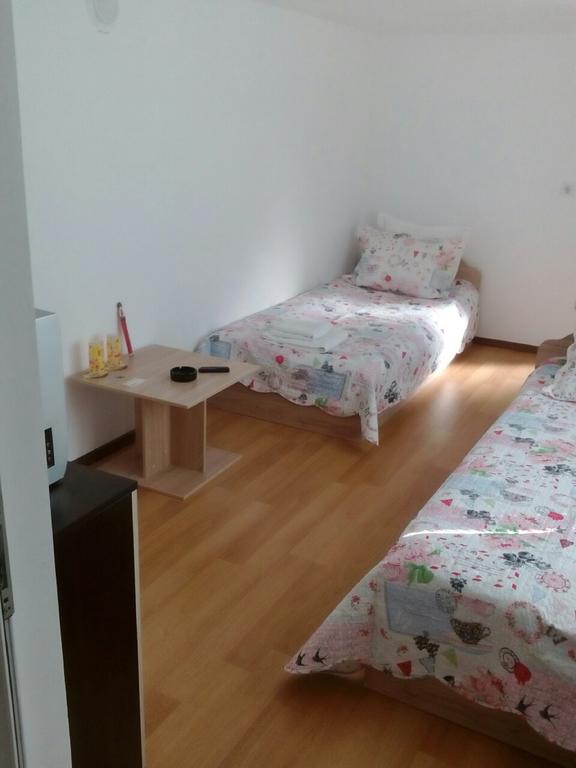 Magnolia Guest House Хасково Екстер'єр фото